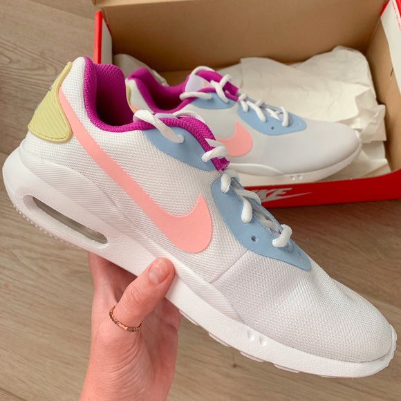 nike air max oketo womens pink